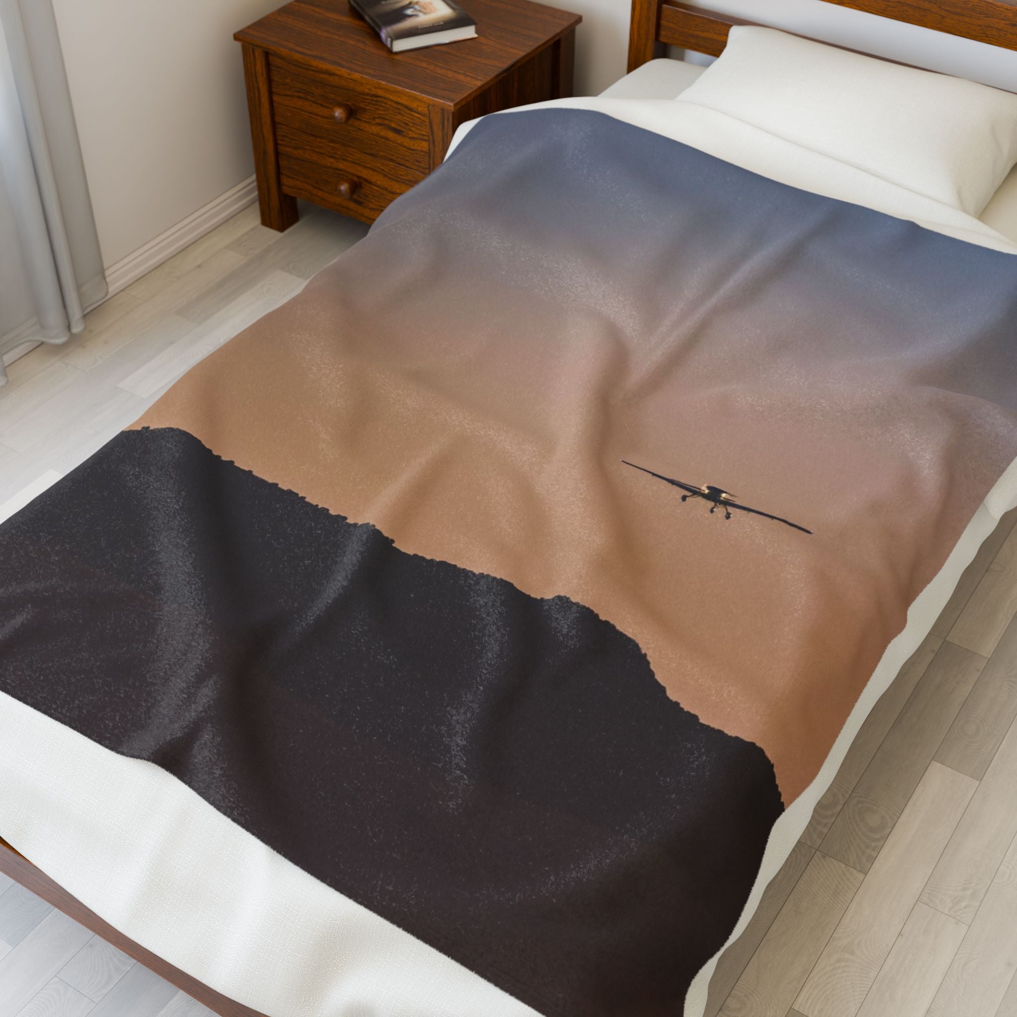 Sunset Flight Velveteen Plush Blanket — Cozy Airplane Silhouette Throw